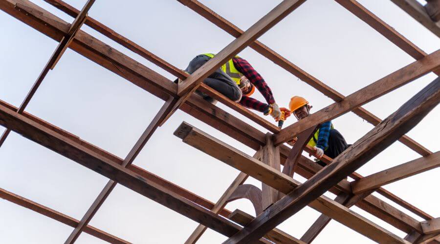 Professional New roof installation in Plato, MO